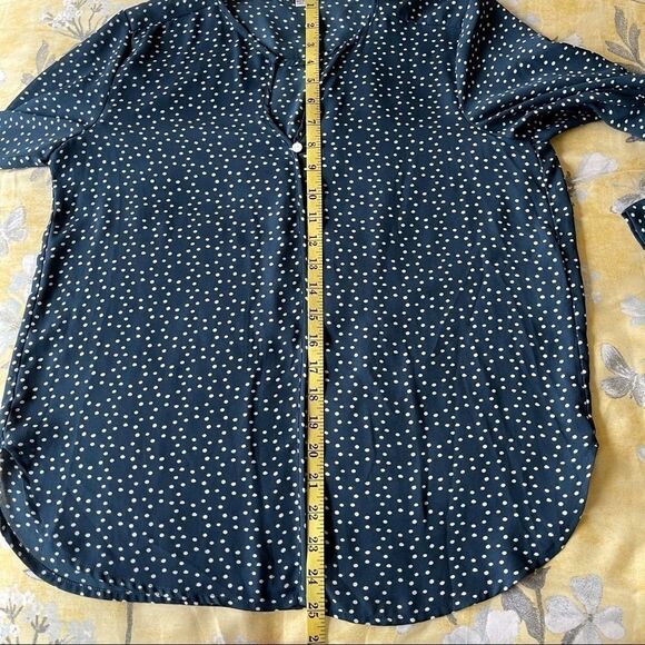 Collective Concepts Blue Polka Dot Blouse‎ - Picture 9 of 11
